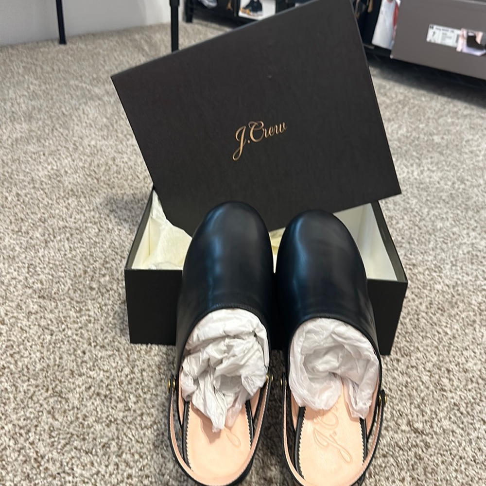 Convertible leather clogs